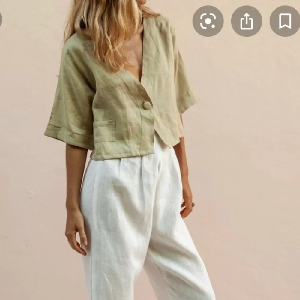 SOLD - Picture 2 of 11